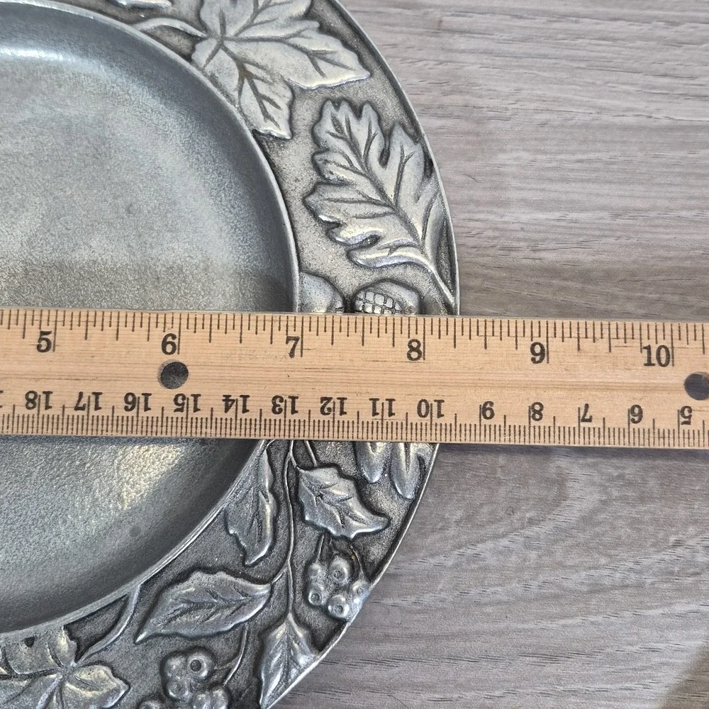 Longaberger Pewter Plate Candleholder Falling Leaves 2001 Leaves & Acorns